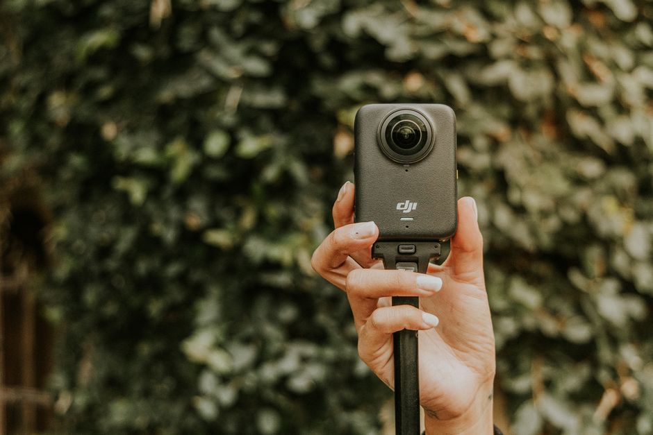 Új szintre emeli a videózást az Insta360 és a Leica közös kamerája