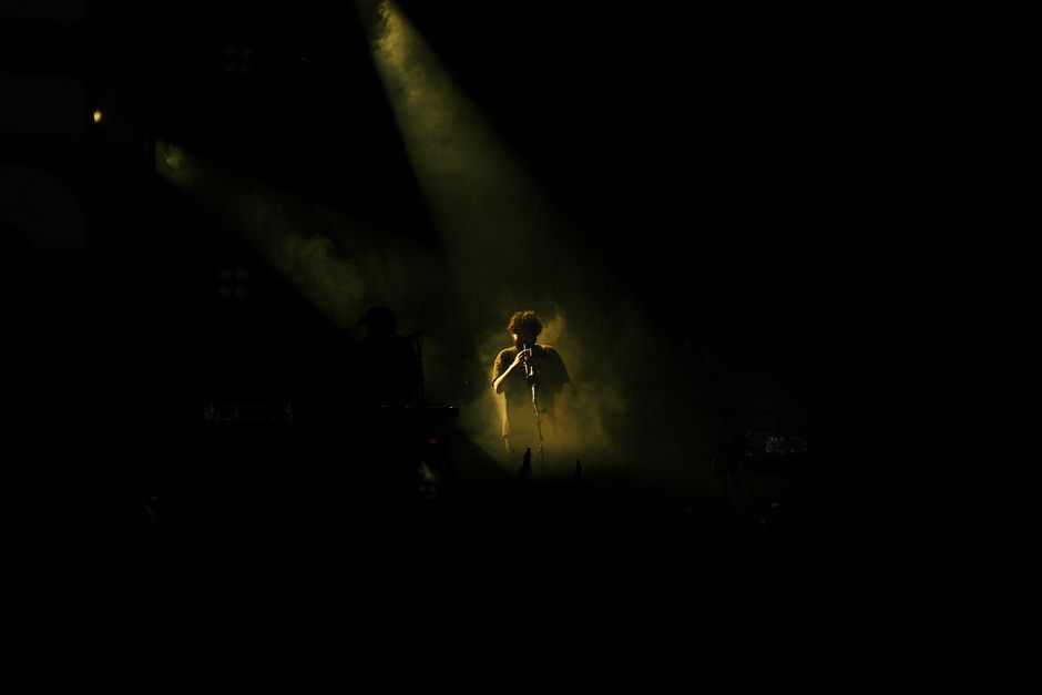 Bruno Mars Párizsban: Rekorddöntő koncert a Romantic Tour keretében