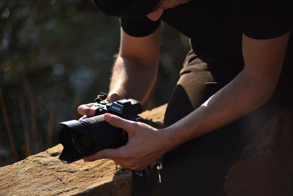 Sony RX10 V: Az új „mindenre használható” super-zoom kamera