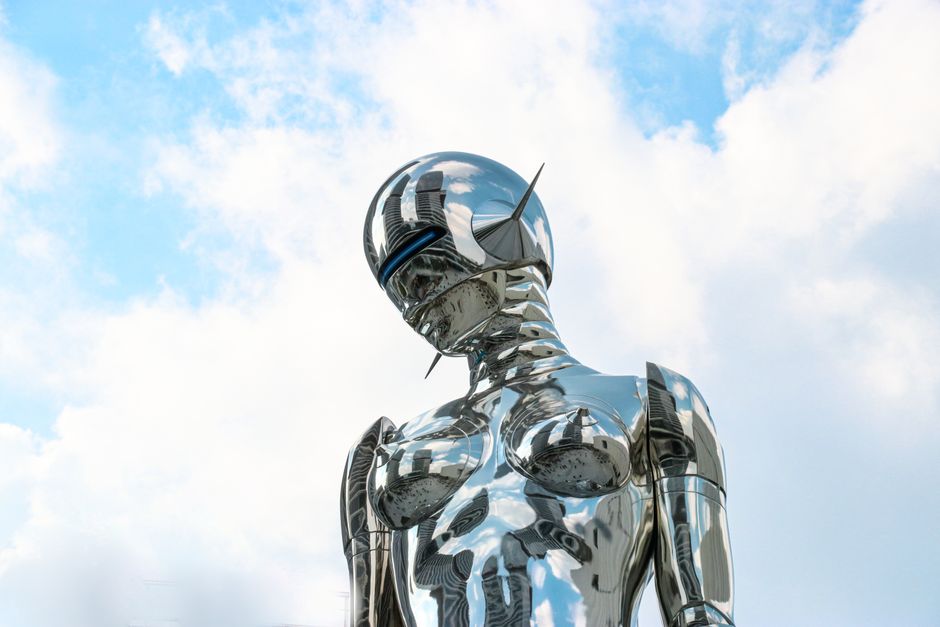 Új AI-modellek: Microsoft MAI, Anthropic Opus 5 és Thinking Machines Inkling