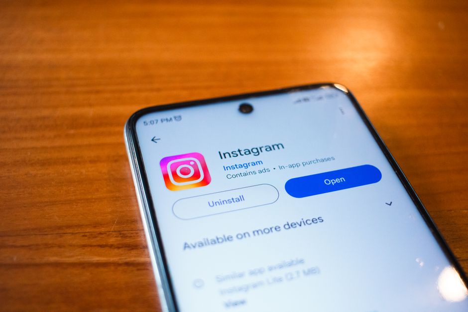 Új irányzatok a közösségi médiában: A TikTok és az Instagram versenye a fiatalok figyelméért