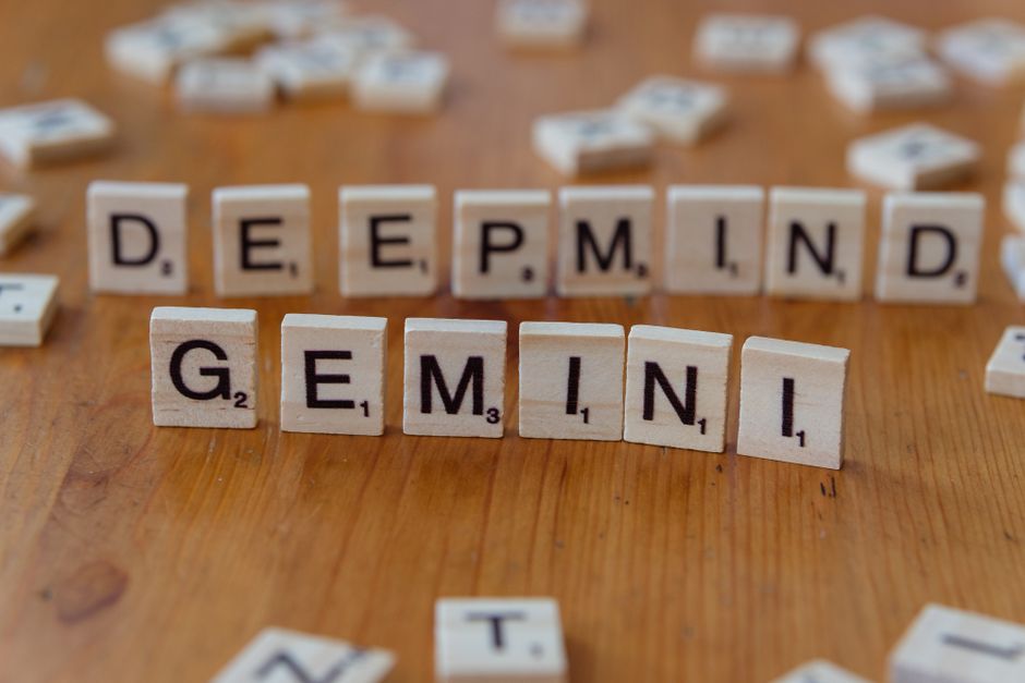 Vezetői átalakulás a Google DeepMindnál és OpenAI Astra modellje késlekedik