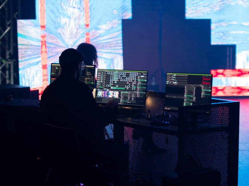 AI és a jövő filmes workflow-jai: MiniMax H3 és AniShort