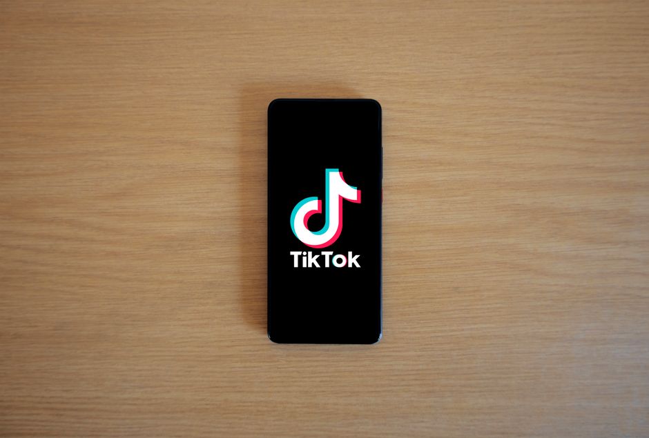 Új trendek a közösségi médiában: A TikTok és Instagram versenyez a figyelmünkért